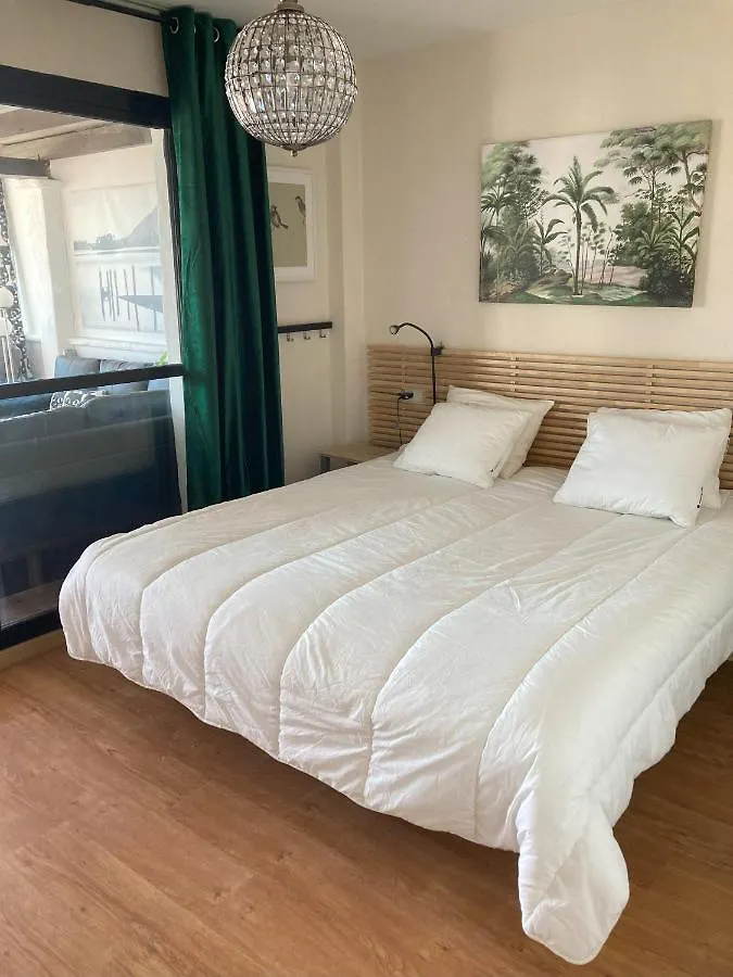 Apartamento 2 Dormitorios Pueblo Evita Benalmadena 0*,  Spain